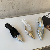 Tacones altos con punta hueca y boca baja de Sier